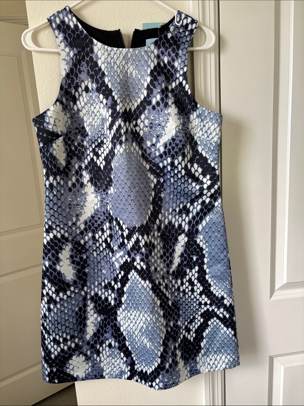 CeCe Blue and Black Snake-Print Sleeveless Shift Dress